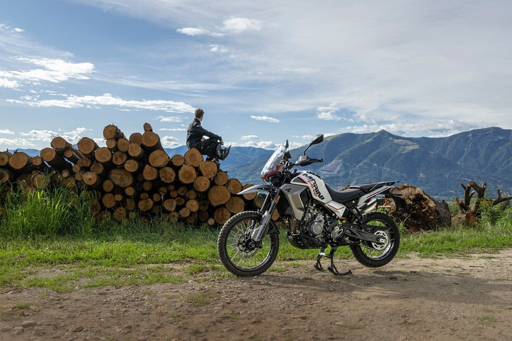 Moto Morini Alltrhike 450 HQ White