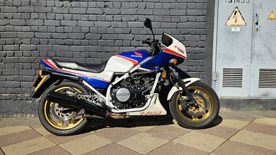 Honda VF750F at Dude Bikes motorcycle store