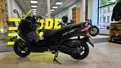 Used 125cc scooter Latvia